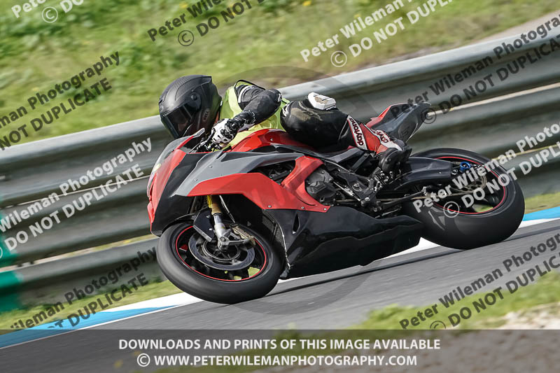 estoril;event digital images;motorbikes;no limits;peter wileman photography;portugal;trackday;trackday digital images